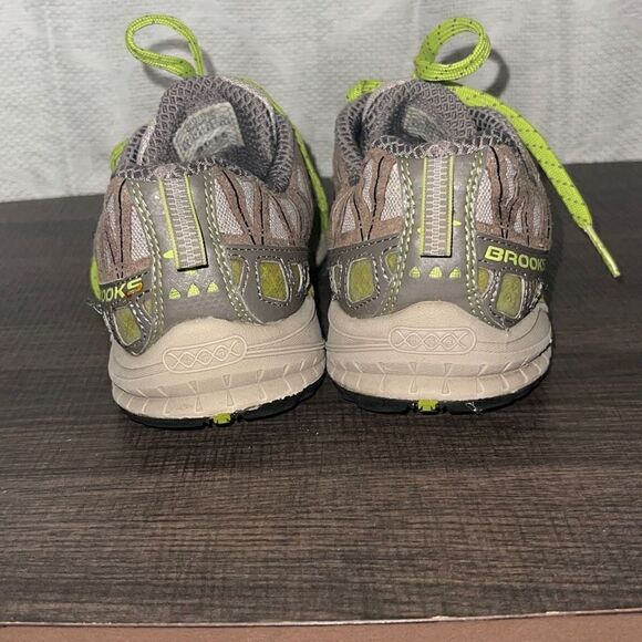 Women’s Brooks Cascadia Running Shoes size 6.5 - Picture 3 of 8